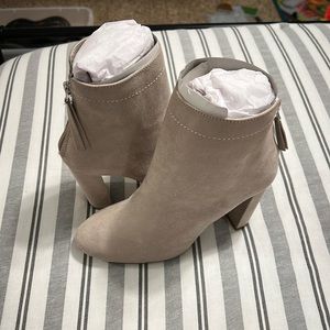 🤎Qupid Suede Booties🤎